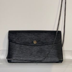 Louis Vuitton Montaine clutch on chain in epi leather